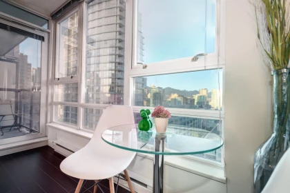 Breakfast Nook Photo of 2106 939 Expo Boulevard, Vancouver, BC