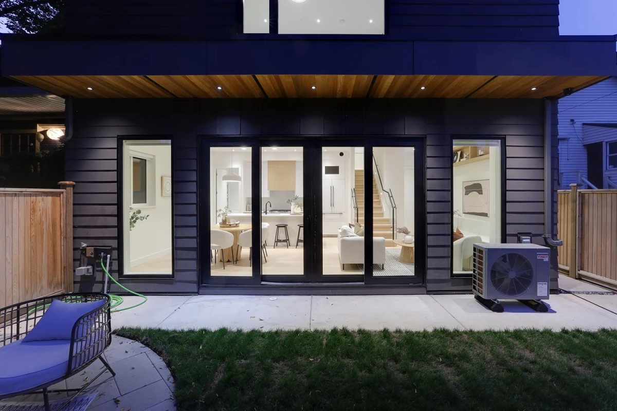 Exterior Rear Photo of 2 944 E 13 Avenue, Vancouver, BC