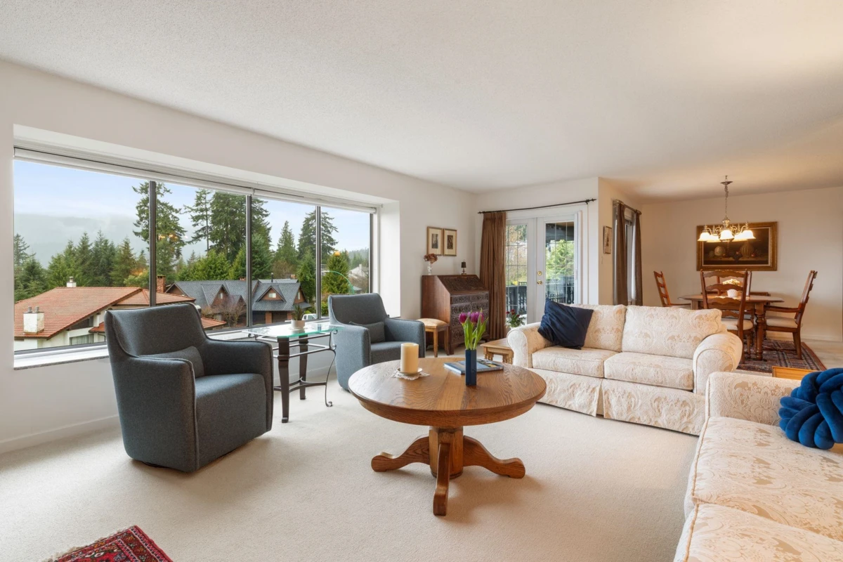 Dining Area Photo of 5508 Molina Road, North Vancouver, BC