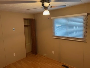 11 13507 81 Avenue, Surrey, BC, Surrey — Manufactured Home for sale