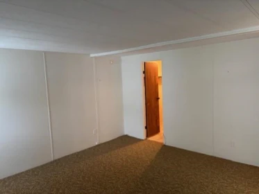 11 13507 81 Avenue, Surrey, BC, Surrey — Manufactured Home for sale