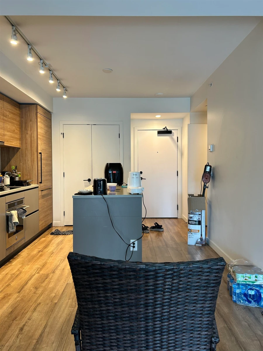 Dining Area Photo of 809 10448 University Drive, Surrey, BC
