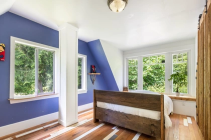 Guest Bathroom Photo of 6121 Golf Course Road, Sechelt, BC