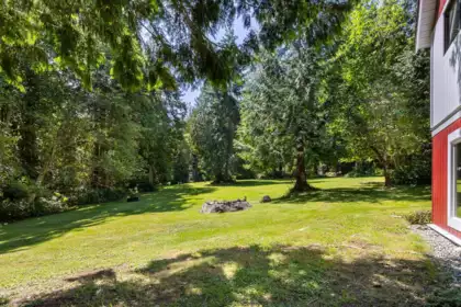 Powder Room Photo of 6121 Golf Course Road, Sechelt, BC