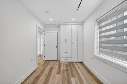 Basement Recreation Room Photo of 516 W 60th Avenue, Vancouver, BC