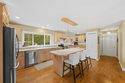 Pantry Photo of 31553 Brookside Avenue, Abbotsford, BC