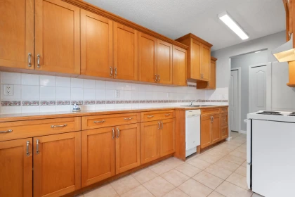 Breakfast Nook Photo of 302 9477 Cook Street, Chilliwack, BC