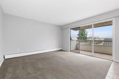 302 9477 Cook Street, Chilliwack, BC, Chilliwack — Apartment/Condo for sale