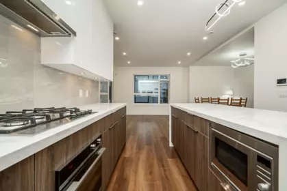 Kitchen Island Photo of 2 5858 132 Street, Surrey, BC