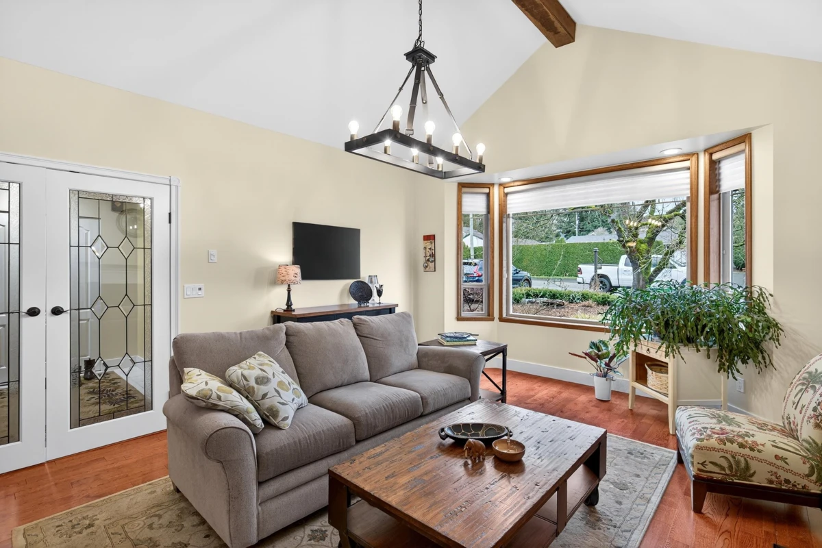 Family Room Photo of 21687 48a Avenue, Langley, BC