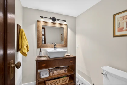Primary Bathroom Photo of 21687 48a Avenue, Langley, BC