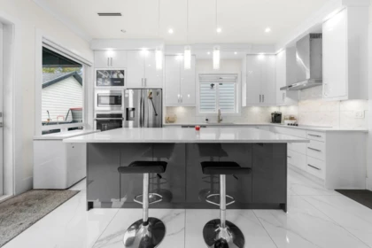 Kitchen Photo of 6021 128a Street, Surrey, BC