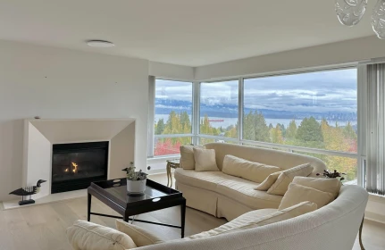 10 2575 Tolmie Street, Vancouver, BC, Vancouver — Apartment/Condo for sale