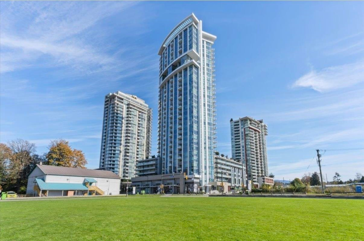 Exterior Rear Photo of 1808 1500 Fern Street, North Vancouver, BC