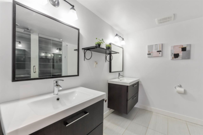 Guest Bathroom Photo of 205 1473 Blackwood Street, White Rock, BC