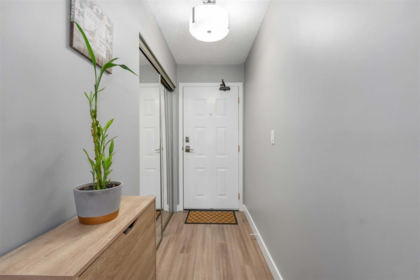 Hallway Photo of 205 1473 Blackwood Street, White Rock, BC