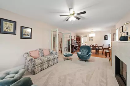 18186 Claytonwood Crescent, Surrey, BC, Surrey — Single Family Residence for sale