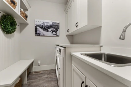 Basement Recreation Room Photo of 34 46213 Hakweles Road, Chilliwack, BC