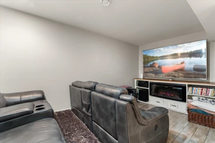 Hallway Photo of 34 46213 Hakweles Road, Chilliwack, BC