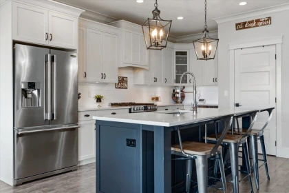 Kitchen Island Photo of 34 46213 Hakweles Road, Chilliwack, BC