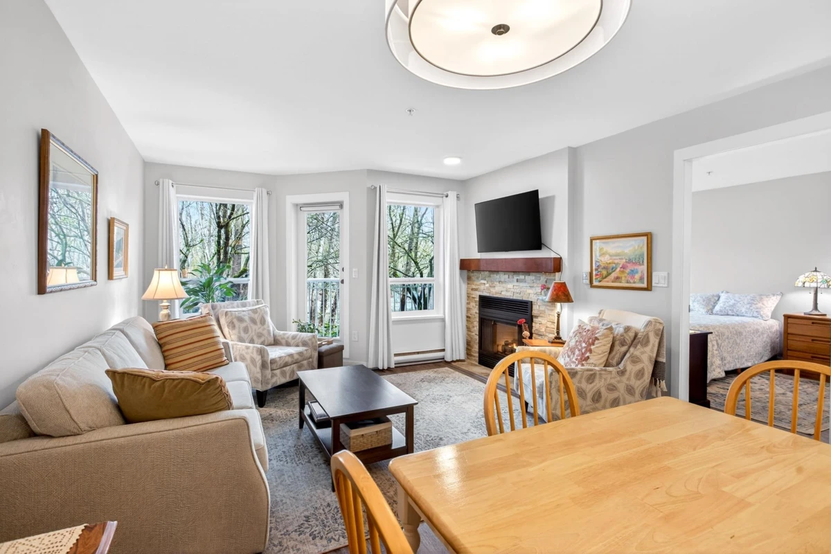 Family Room Photo of 205 2439 Wilson Avenue, Port Coquitlam, BC