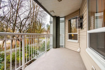 Garden / Landscaping Photo of 205 2439 Wilson Avenue, Port Coquitlam, BC