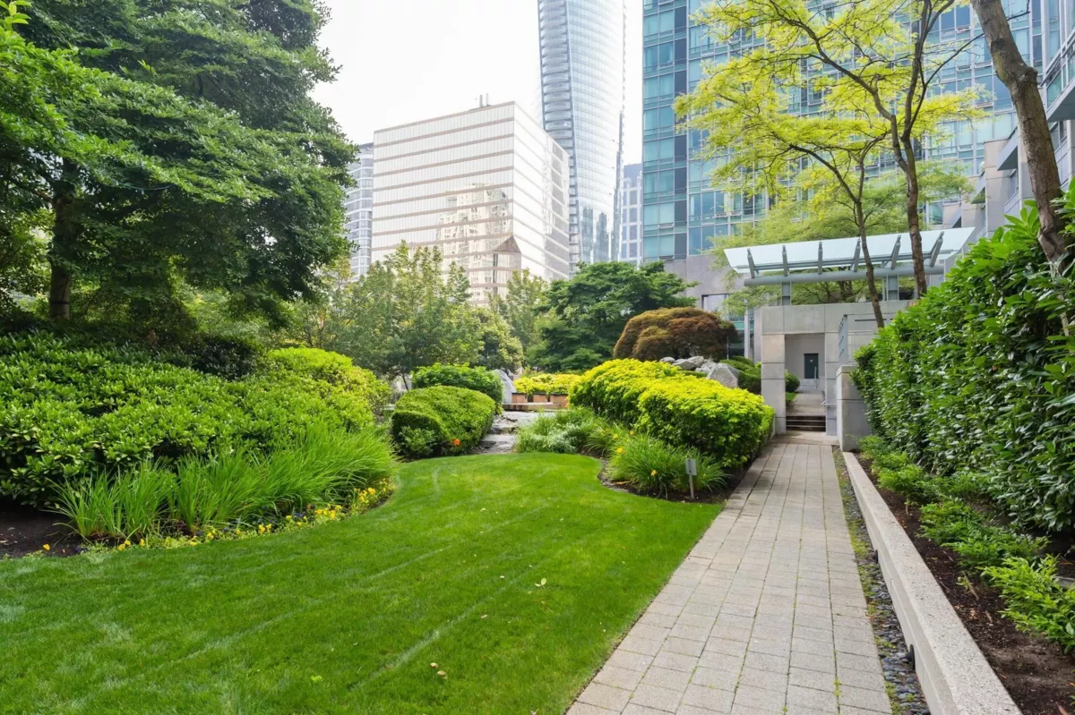 Family Room Photo of 1808 1200 W Georgia Street, Vancouver, BC