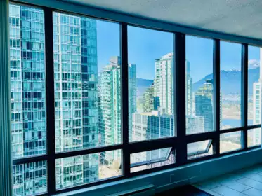 Pantry Photo of 1808 1200 W Georgia Street, Vancouver, BC