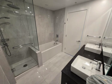 Primary Bathroom Photo of 1705 5311 Goring Street, Burnaby, BC