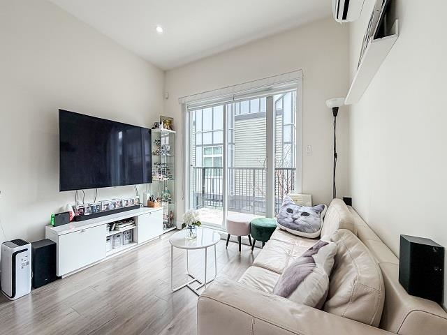Family Room Photo of 44 9680 Alexandra Road, Richmond, BC