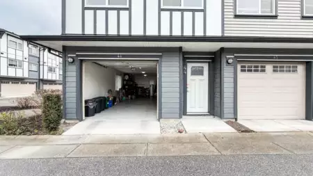 Garden / Landscaping Photo of 44 9680 Alexandra Road, Richmond, BC