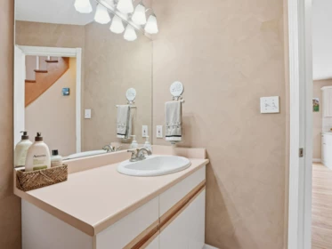 Powder Room Photo of 1481 Shaughnessy Place, Gibsons, BC