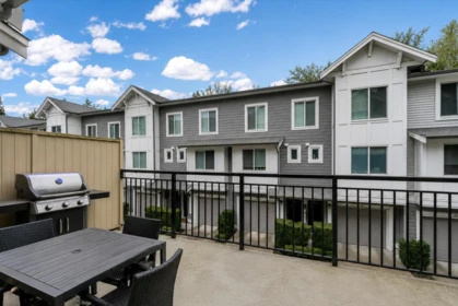 35 9718 161a Street, Surrey, BC, Surrey — Townhouse for sale