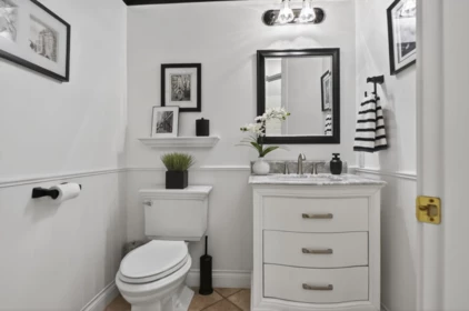 Entry Foyer Photo of 2932 139 Street, Surrey, BC