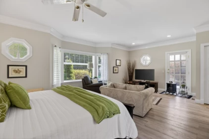 Guest Bathroom Photo of 2932 139 Street, Surrey, BC