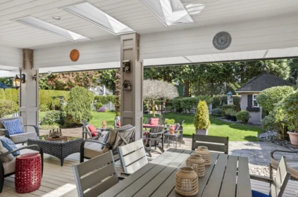 Swimming Pool Photo of 2932 139 Street, Surrey, BC