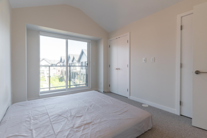 Primary Bedroom Photo of 175 4738 Hemlock Way, Tsawwassen, BC