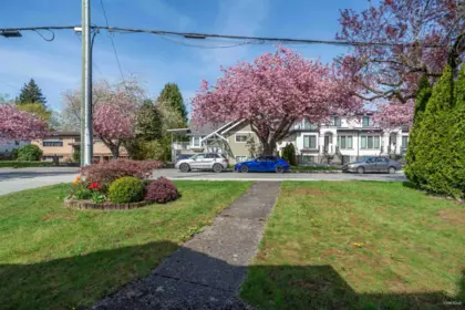 Swimming Pool Photo of 6758 Kitchener Street, Burnaby, BC