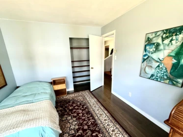 Hallway Photo of 3 3350 Westham Island Road, Ladner, BC