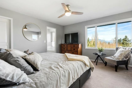 Mudroom Photo of 46286 Valleyview Road, Chilliwack, BC