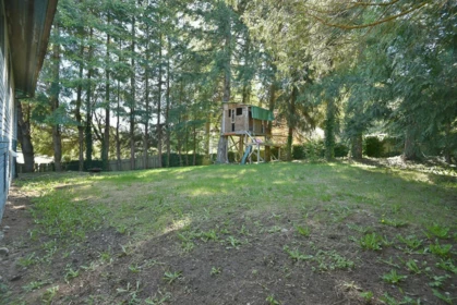 Backyard Photo of 5727 Trail Avenue, Sechelt, BC