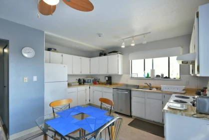 Breakfast Nook Photo of 5727 Trail Avenue, Sechelt, BC