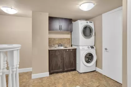 Basement Recreation Room Photo of 14682 111 Avenue, Surrey, BC