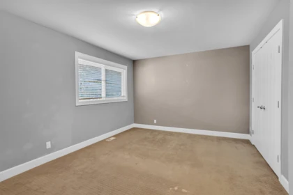 Guest Bathroom Photo of 14682 111 Avenue, Surrey, BC