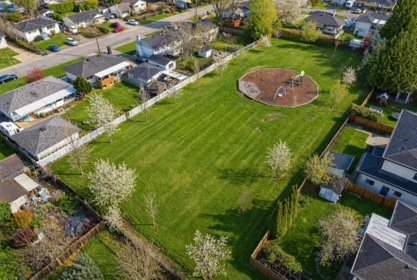 Hot Tub / Spa Photo of 14682 111 Avenue, Surrey, BC
