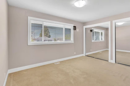 Powder Room Photo of 14682 111 Avenue, Surrey, BC