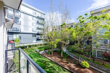 Office / Den Photo of 323 13768 108 Avenue, Surrey, BC