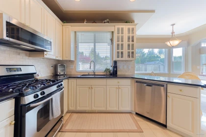 Pantry Photo of 15788 92a Avenue, Surrey, BC