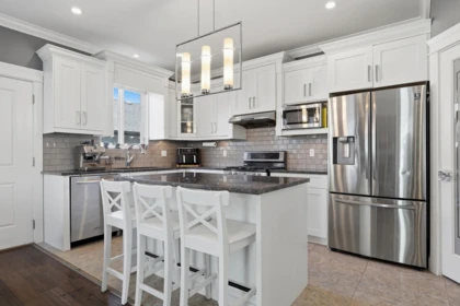 Kitchen Island Photo of 7669 211a Street, Langley, BC