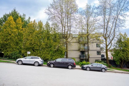 Loft / Bonus Room Photo of 309 240 Mahon Avenue, North Vancouver, BC